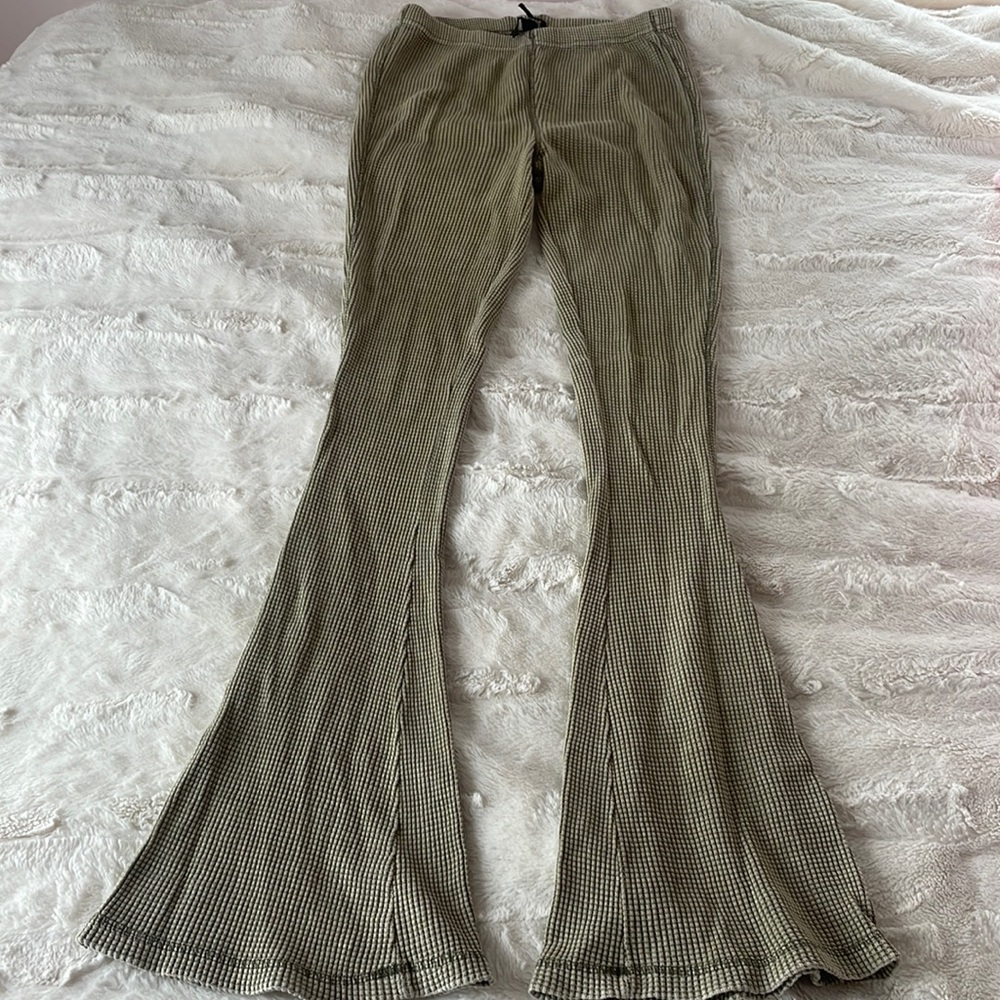 Green/beige flare urban outfitters pants. size medium.